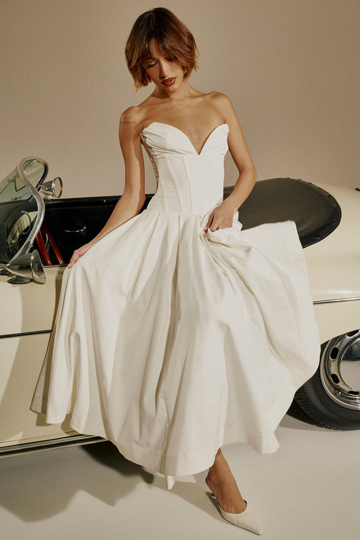 White strapless dress